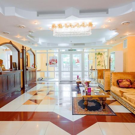 Premier Hotel Shafran Szumi Kültér fotó