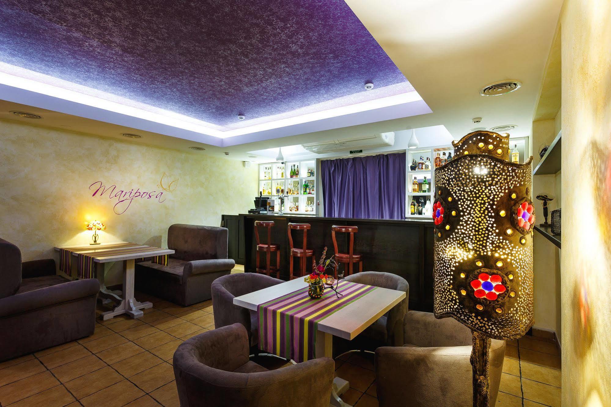 Premier Hotel Shafran Szumi Kültér fotó